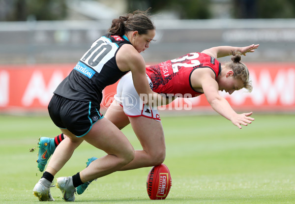 AFLW 2022 S7 Round 10 - Port Adelaide v Essendon - A-508788