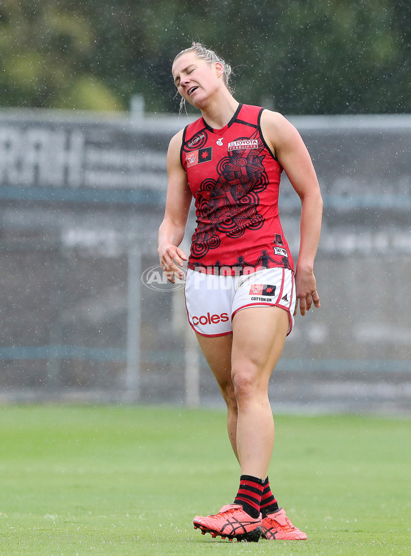 AFLW 2022 S7 Round 10 - Port Adelaide v Essendon - A-510113