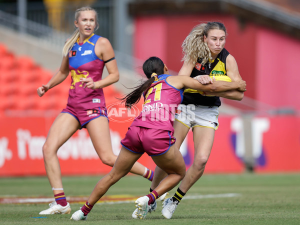 AFLW 2022 S7 First Qualifying Final - Brisbane v Richmond - A-527419