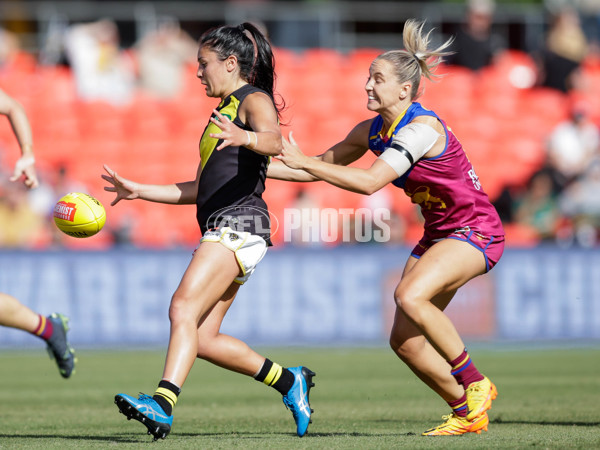 AFLW 2022 S7 First Qualifying Final - Brisbane v Richmond - A-529043