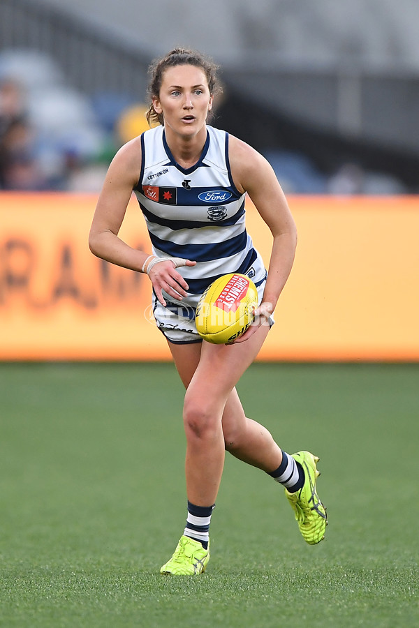 AFLW 2022 S7 First Elimination Final - Geelong v North Melbourne - A-531732