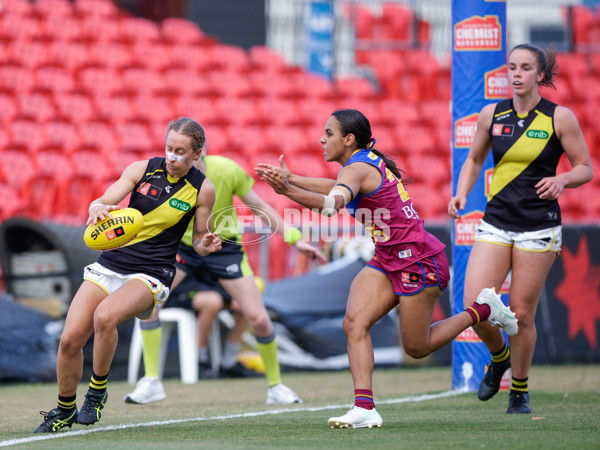 AFLW 2022 S7 First Qualifying Final - Brisbane v Richmond - A-540653