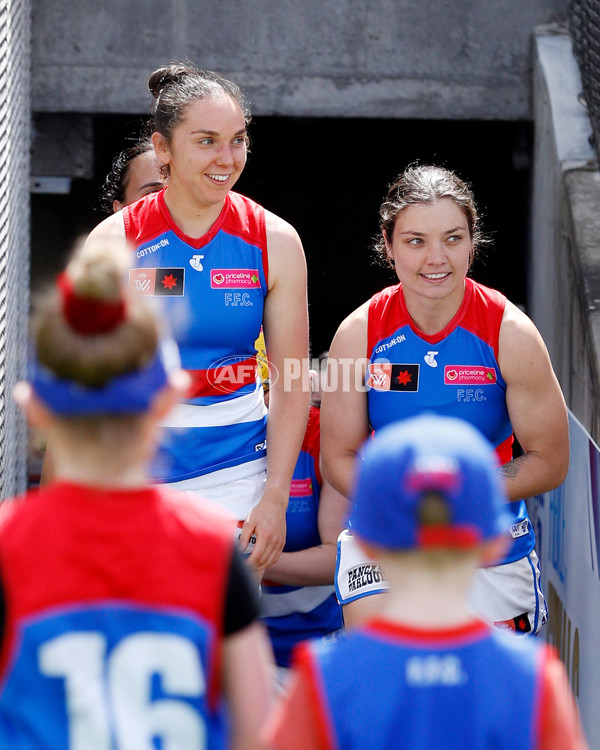 AFLW 2022 S7 Second Elimination Final - Collingwood v Western Bulldogs - A-541841