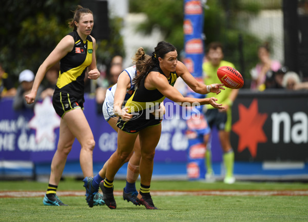 AFLW 2022 S7 First Semi Final - Richmond v North Melbourne - A-548535