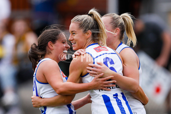 AFLW 2022 S7 First Semi Final - Richmond v North Melbourne - A-548565