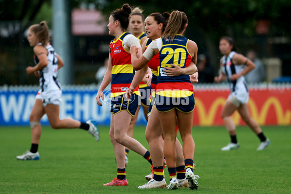 AFLW 2022 S7 Second Semi Final - Adelaide v Collingwood - A-551337