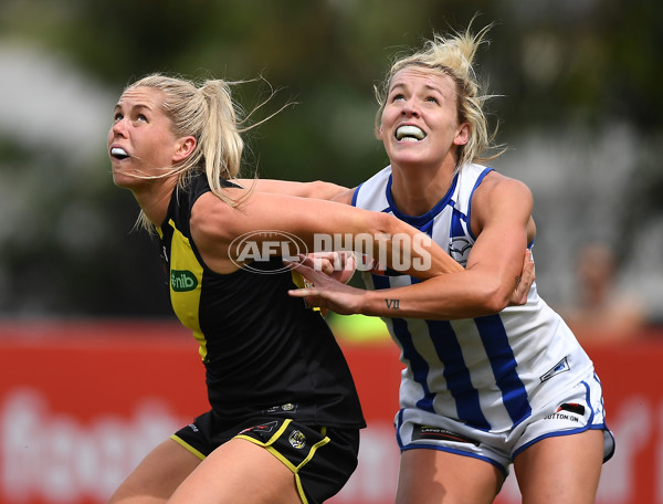 AFLW 2022 S7 First Semi Final - Richmond v North Melbourne - A-551852