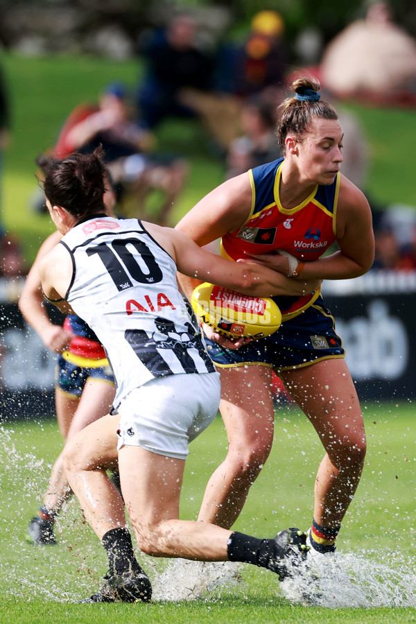 AFLW 2022 S7 Second Semi Final - Adelaide v Collingwood - A-554126