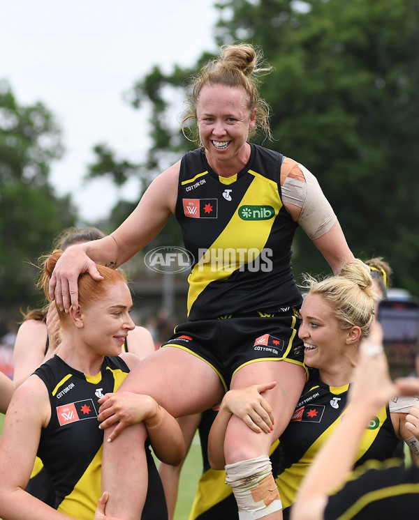 AFLW 2022 S7 First Semi Final - Richmond v North Melbourne - A-554407