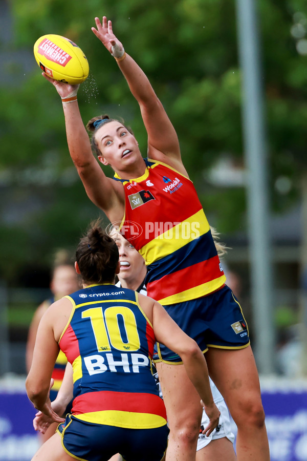 AFLW 2022 S7 Second Semi Final - Adelaide v Collingwood - A-554409