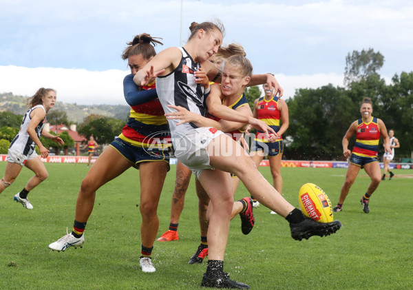 AFLW 2022 S7 Second Semi Final - Adelaide v Collingwood - A-554447