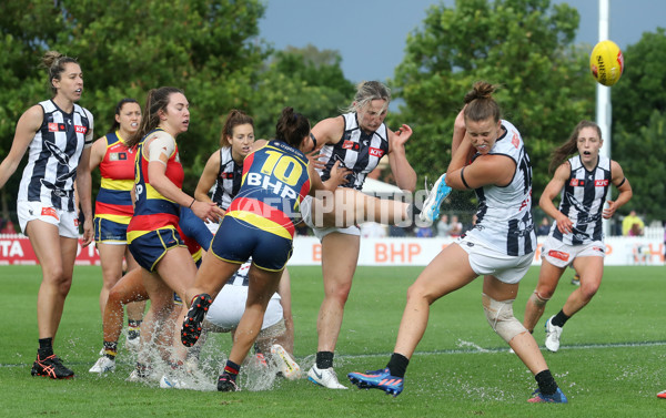 AFLW 2022 S7 Second Semi Final - Adelaide v Collingwood - A-554471