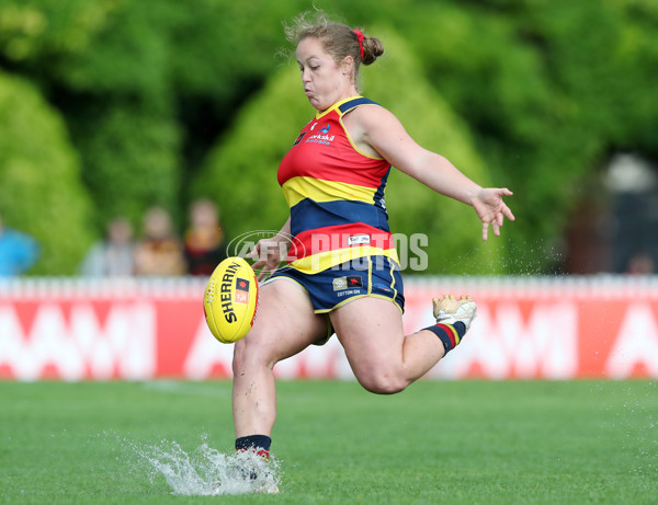 AFLW 2022 S7 Second Semi Final - Adelaide v Collingwood - A-556611