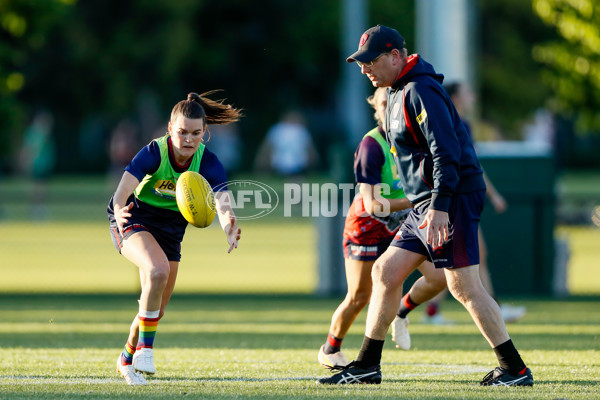 AFLW 2022 S7 Training - Melbourne 171122 - A-576314