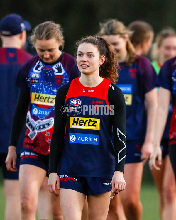 AFLW 2022 S7 Training - Melbourne 171122 - A-576406