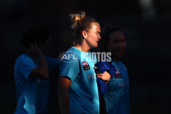 AFLW 2022 S7 Training - North Melbourne 171122 - A-581967