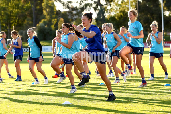 AFLW 2022 S7 Training - North Melbourne 171122 - A-584926