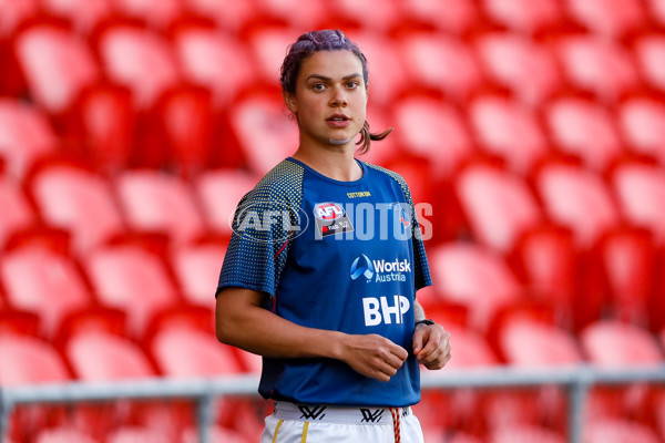 AFLW 2022 S7 First Preliminary Final - Brisbane v Adelaide - A-584945