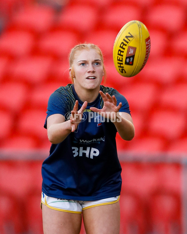 AFLW 2022 S7 First Preliminary Final - Brisbane v Adelaide - A-585646