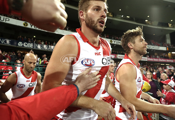 AFL 2018 Round 20 - Sydney v Collingwood - 617655