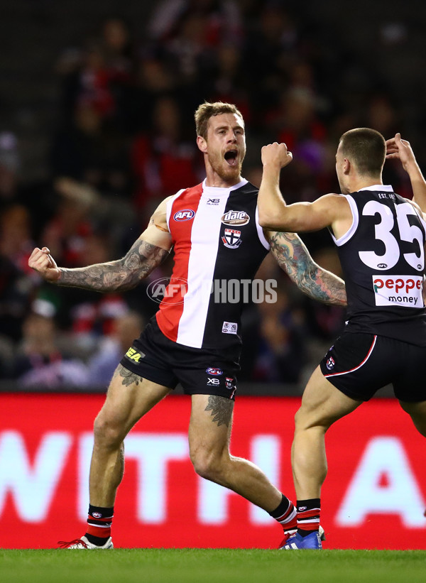 AFL 2018 Round 20 - St Kilda v Western Bulldogs - 617686