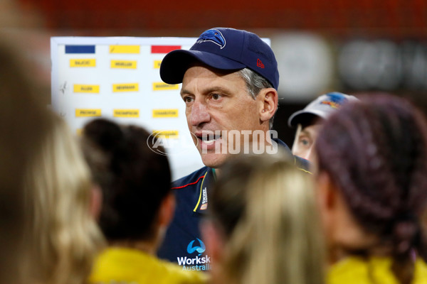 AFLW 2022 S7 First Preliminary Final - Brisbane v Adelaide - A-594224