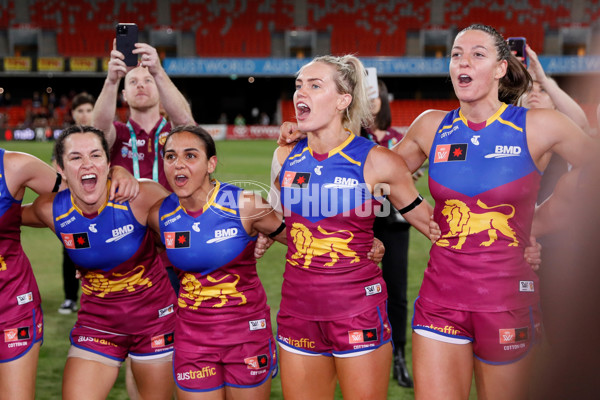 AFLW 2022 S7 First Preliminary Final - Brisbane v Adelaide - A-597462