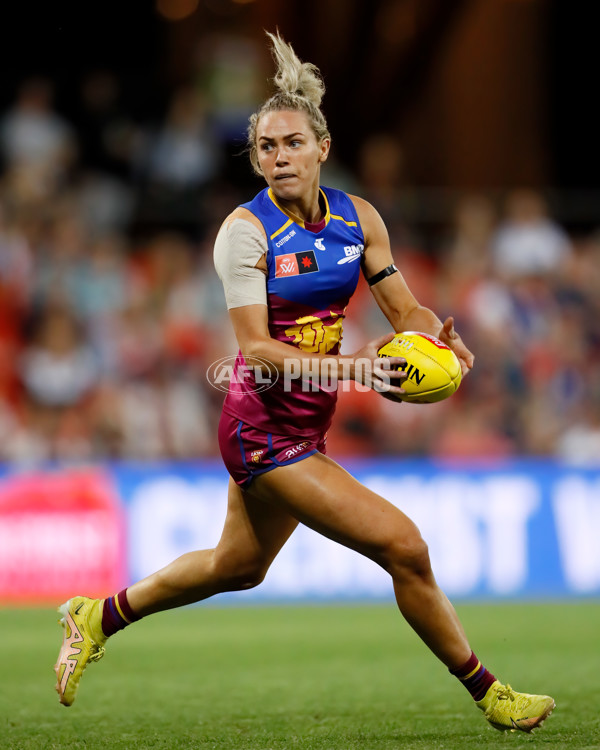 AFLW 2022 S7 First Preliminary Final - Brisbane v Adelaide - A-597483