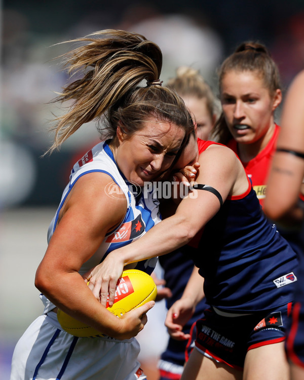 AFLW 2022 S7 Second Preliminary Final - Melbourne v North Melbourne - A-602279