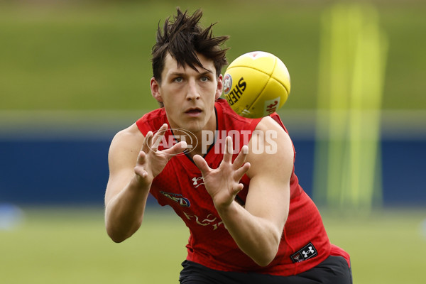 AFL 2022 Training - Essendon 211122 - A-614470