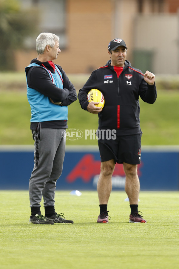 AFL 2022 Training - Essendon 211122 - A-618020