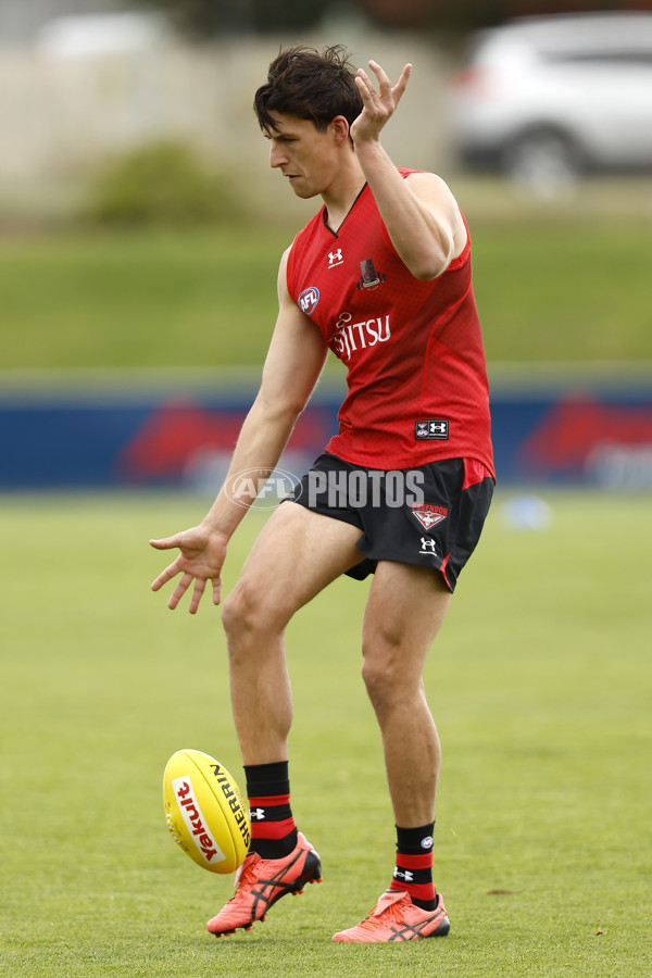 AFL 2022 Training - Essendon 211122 - A-618322