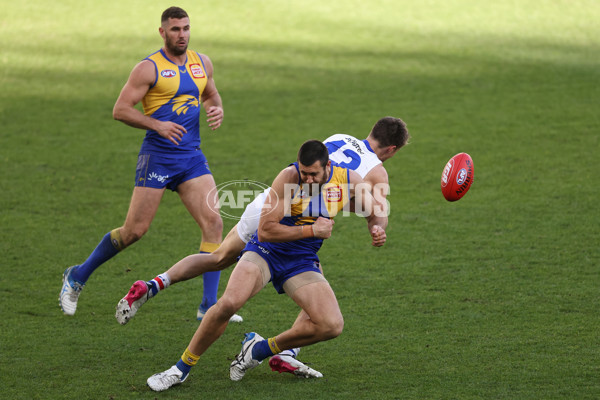 AFL 2021 Round 15 - West Coast v Western Bulldogs - 864475