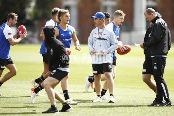 AFL 2022 Training - North Melbourne 211122 - A-618384