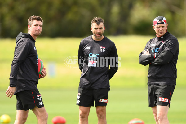 AFL 2022 Training - St Kilda 211122 - A-627671