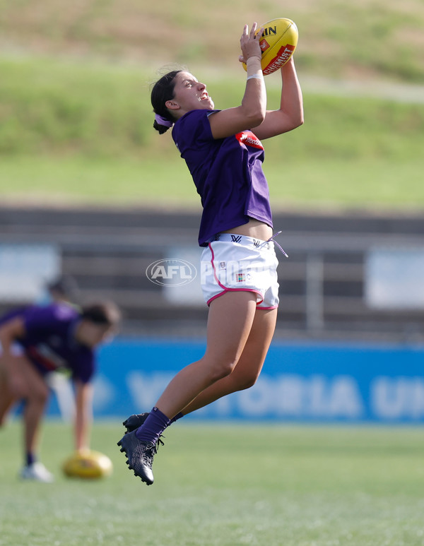 AFLW 2022 Round 10 - Western Bulldogs v Fremantle - A-653637