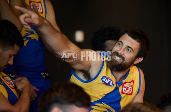 AFL 2022 Media - West Coast Team Photo Day - A-660152