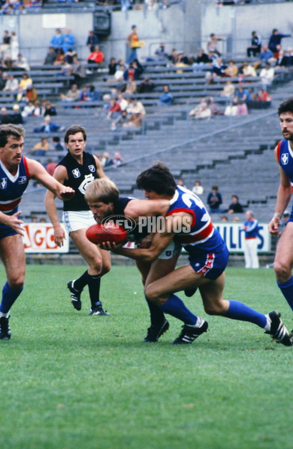 VFL 1980's - Footscary v Carlton - 26754