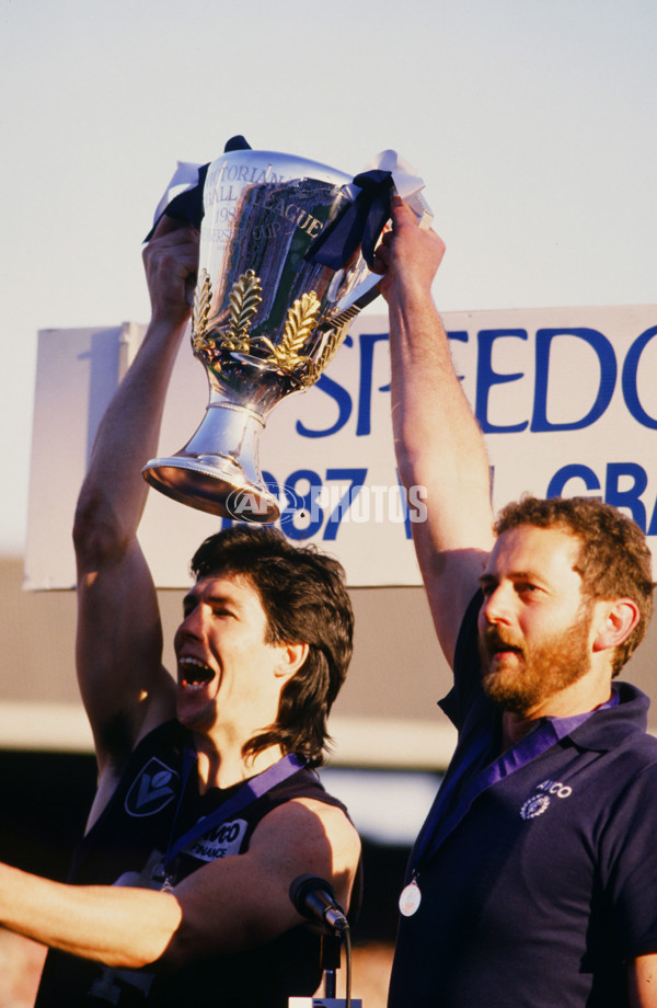 VFL 1987 Grand Final - Carlton v Hawthorn - 26618