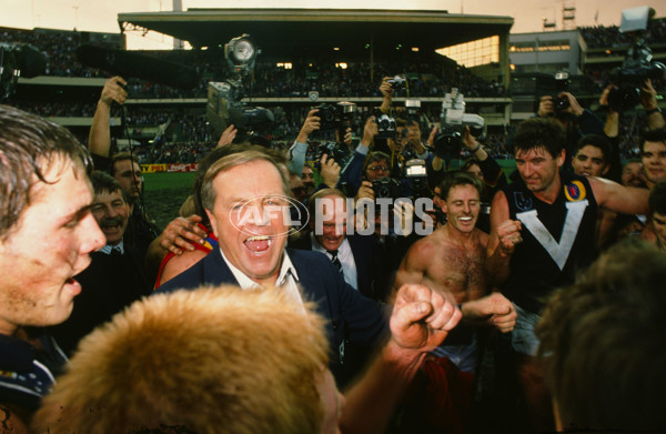 VFL 1989 State of Origin Match - Victoria v South Australia - 28362