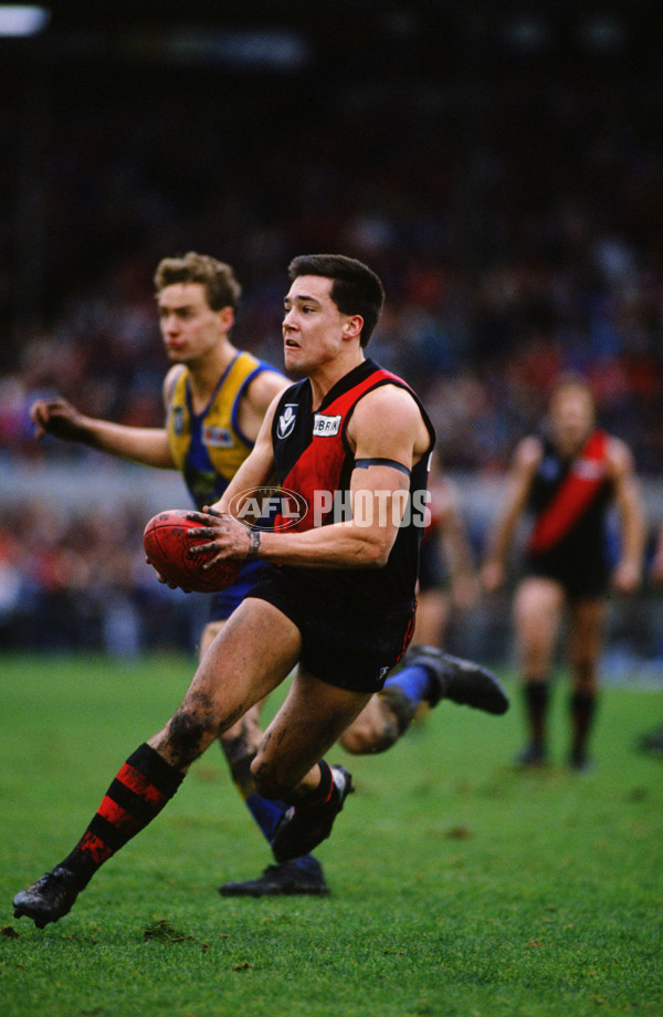 VFL 1989 - Essendon v West Coast - 29916