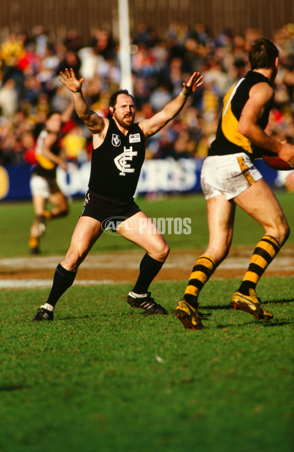 VFL 1980's - Carlton v Richmond - 30092