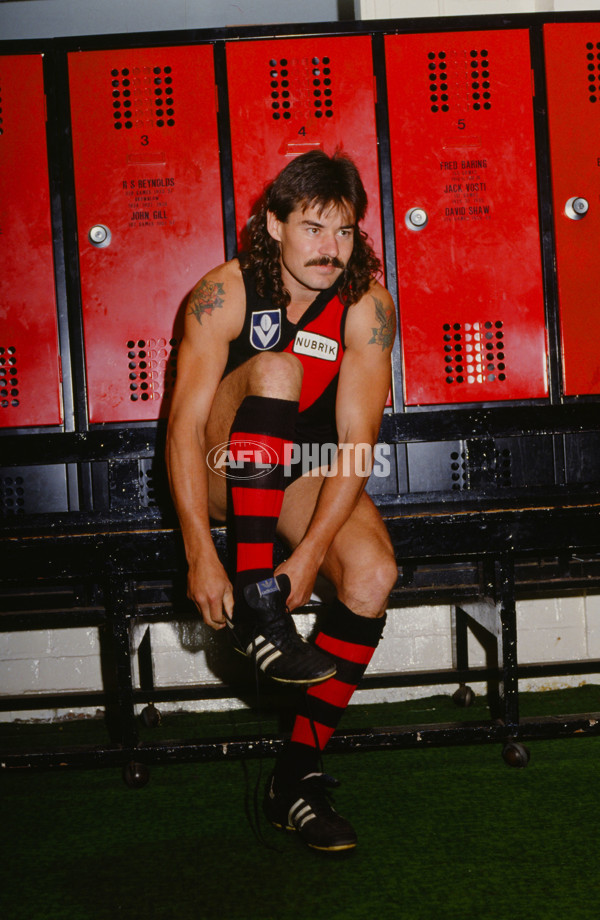 VFL 1980's - Essendon Bombers - 29712