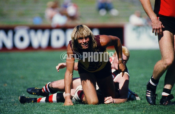 VFL 1980's - St Kilda v Brisbane - 30544