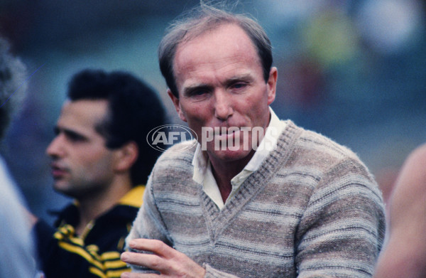 VFL 1988 - Richmond Tigers - 30456