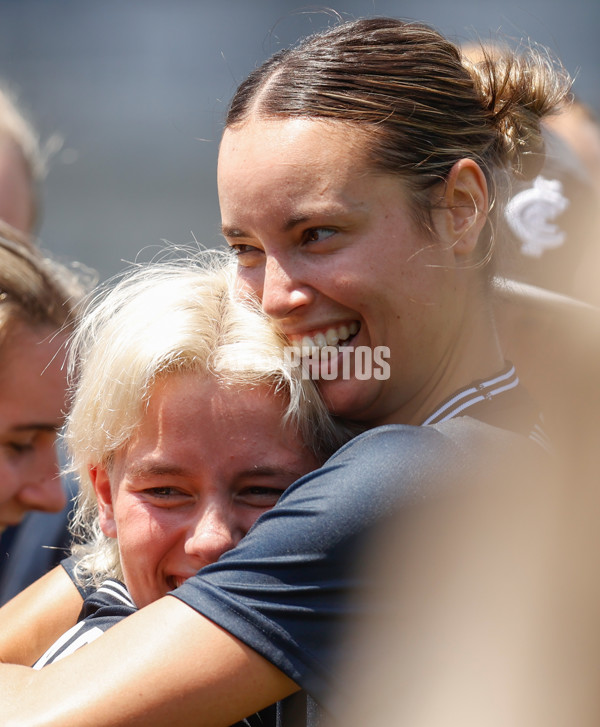 AFLW 2022 Round 04 - Carlton v North Melbourne - A-677056