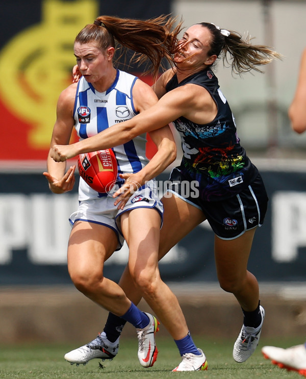 AFLW 2022 Round 04 - Carlton v North Melbourne - A-677079