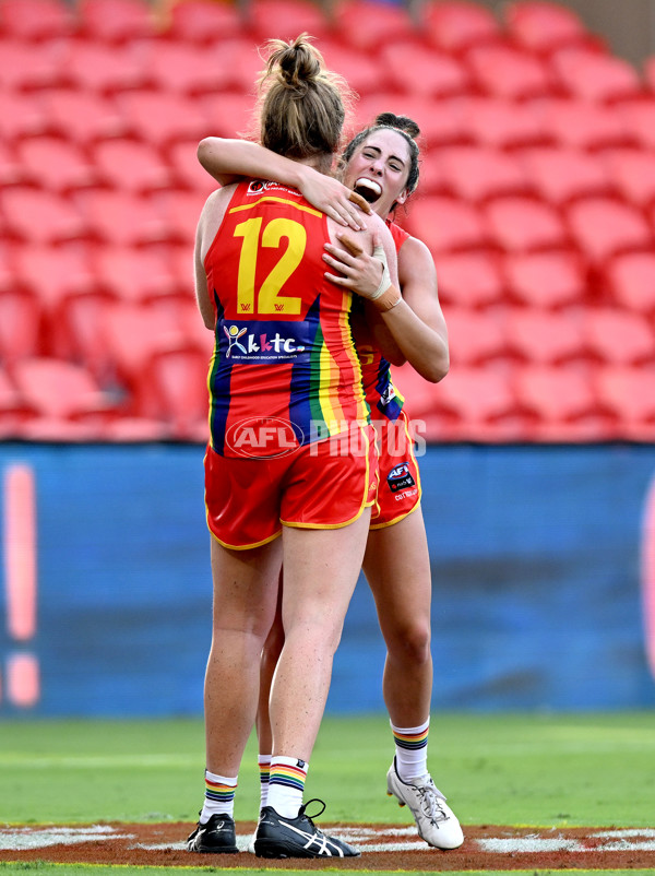 AFLW 2022 Round 04 - Gold Coast v Richmond - A-677101