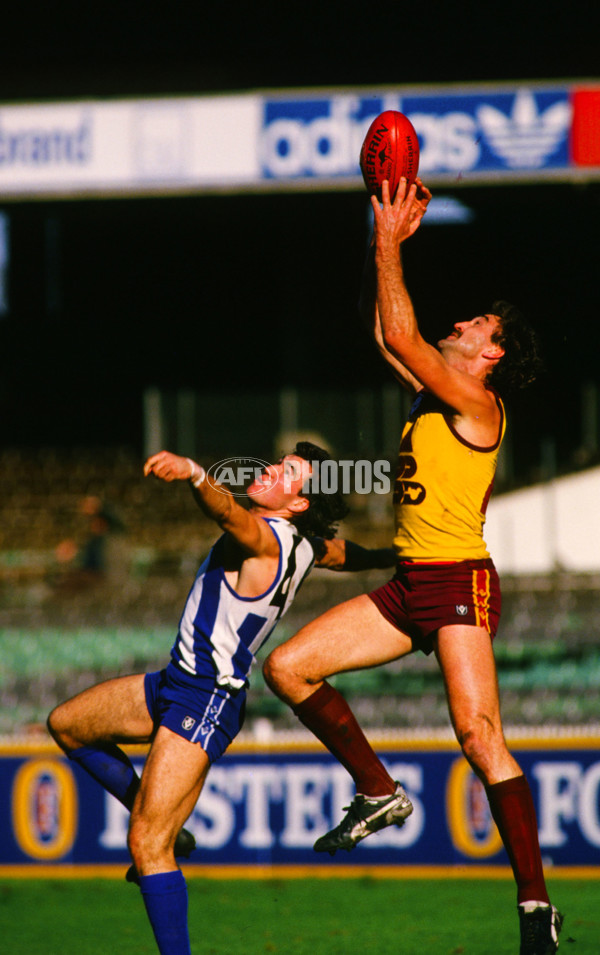 VFL 1988 - Brisbane v North Melbourne - 30874