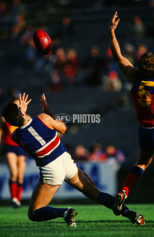 VFL 1986 - Footscray v Fitzroy - 30943